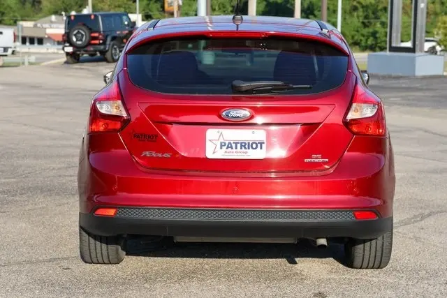 2014 Ford Focus SE photo 4