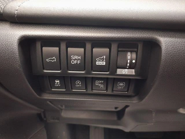 2023 Subaru Forester Touring - Photo 18