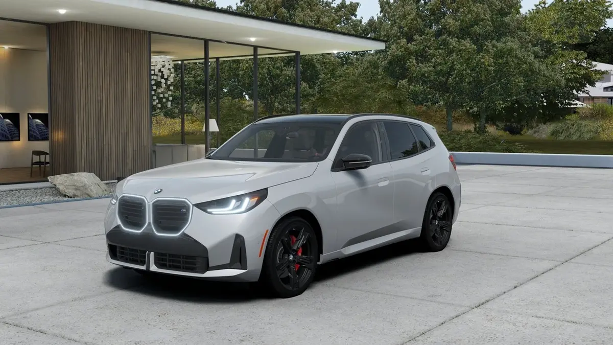 2026 BMW X3 M50's photo
