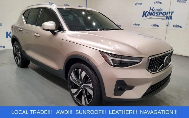 2024 Volvo XC40 B5 Plus Bright AWD's photo