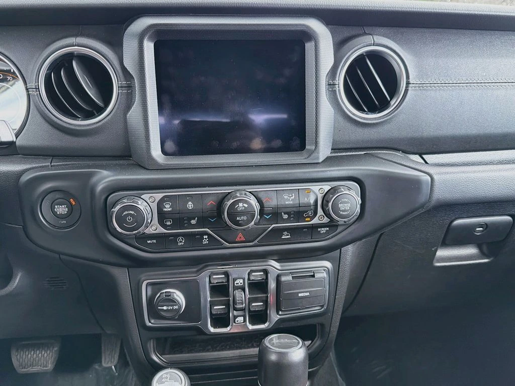 2022 Jeep Gladiator Overland - Photo 25