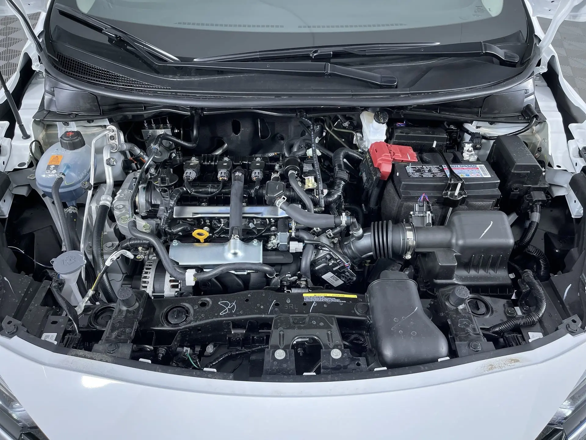 2025 Nissan Versa S photo 24