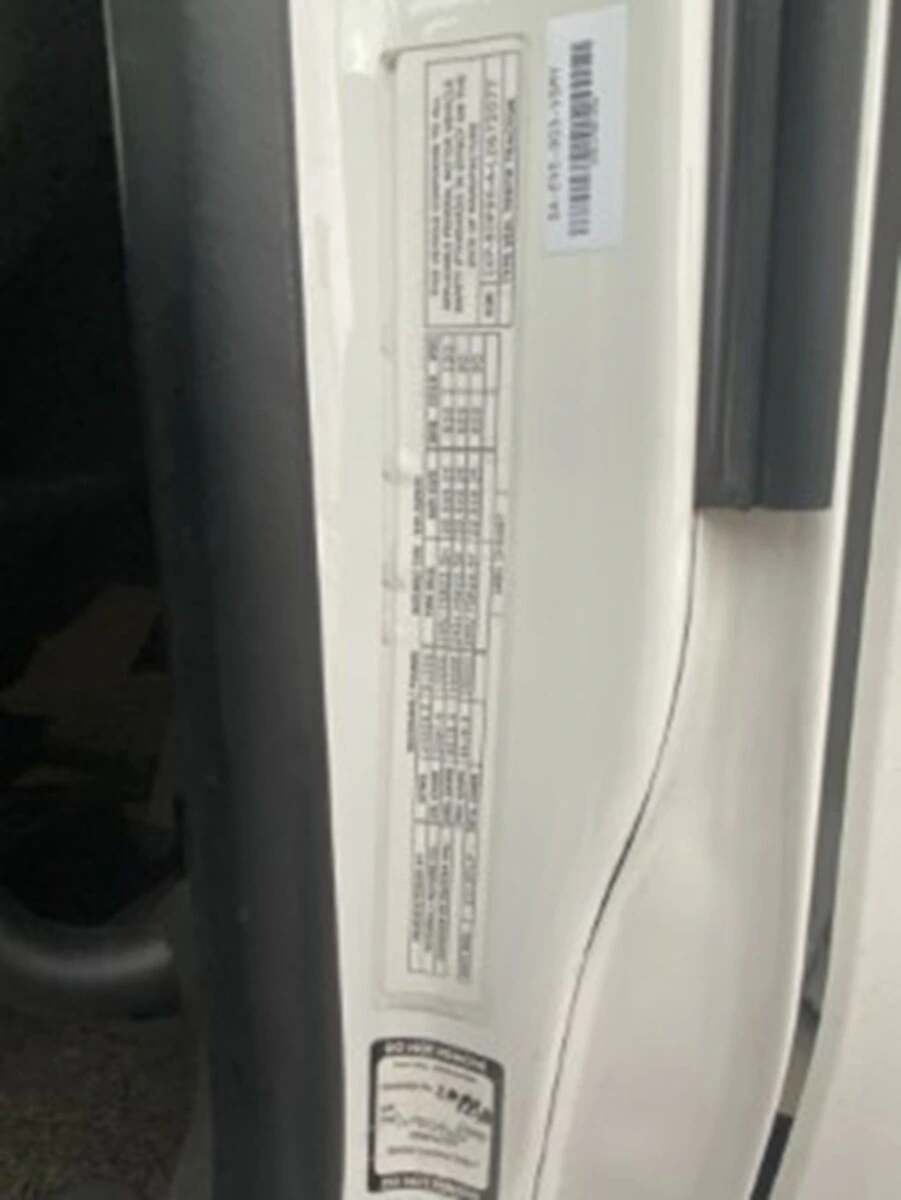 2020 Peterbilt 579 - image 12