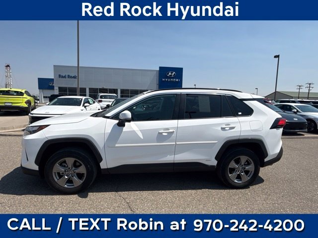 2024 Toyota RAV4 Hybrid LE