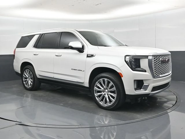 2022 GMC Yukon 4WD Denali's photo