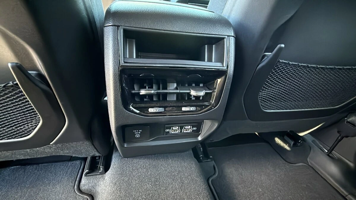 2025 Jeep Grand Cherokee Laredo - Photo 25