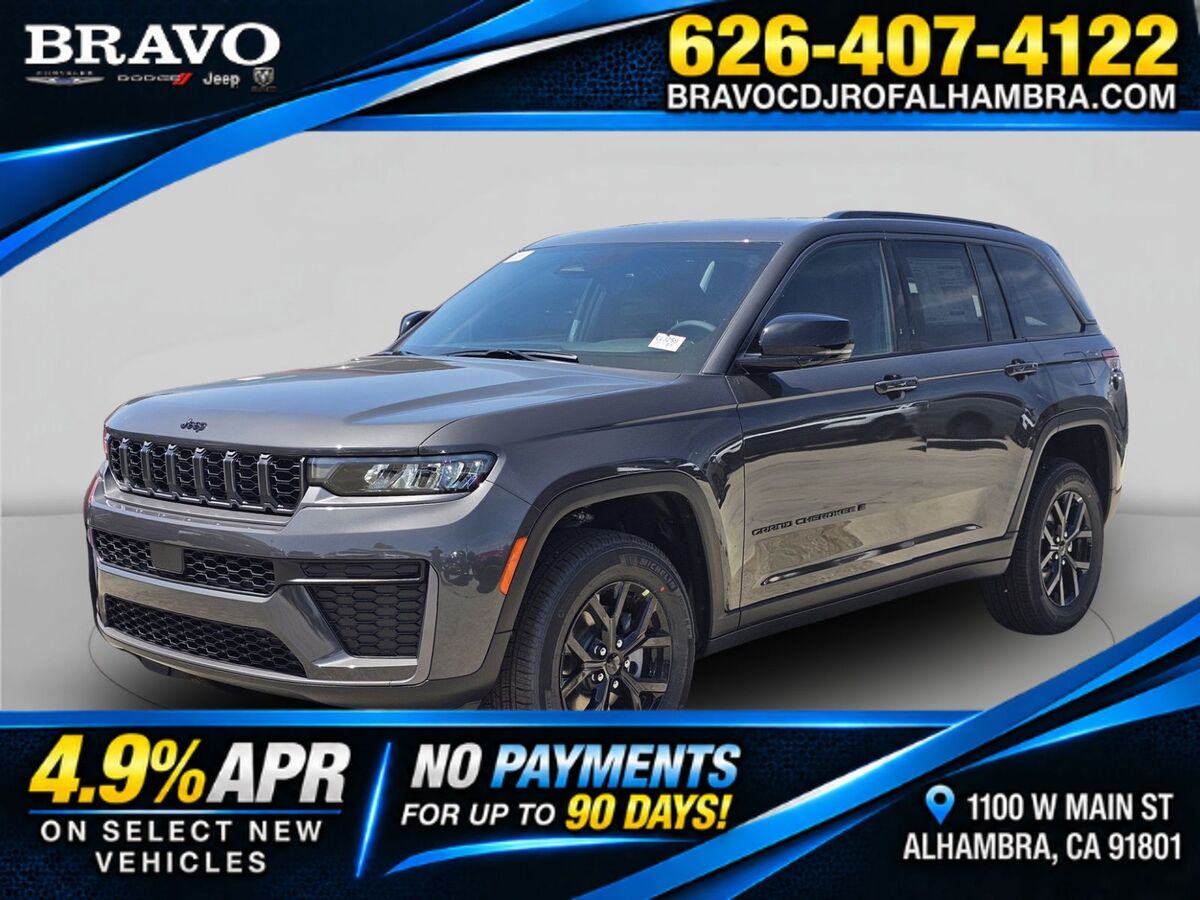 2026 Jeep Grand Cherokee Laredo Altitude