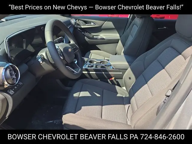 2026 Chevrolet Equinox LT photo 4