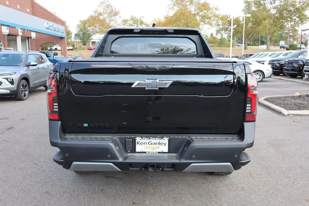 2026 Chevrolet Silverado EV Trail Boss photo 32