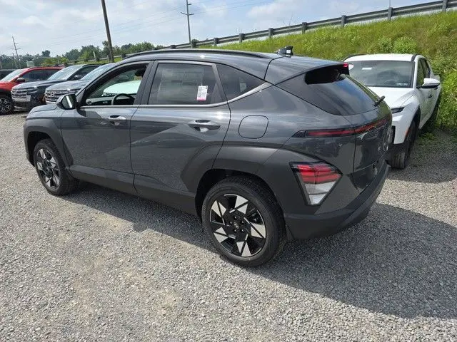 2025 Hyundai Kona SEL photo 3