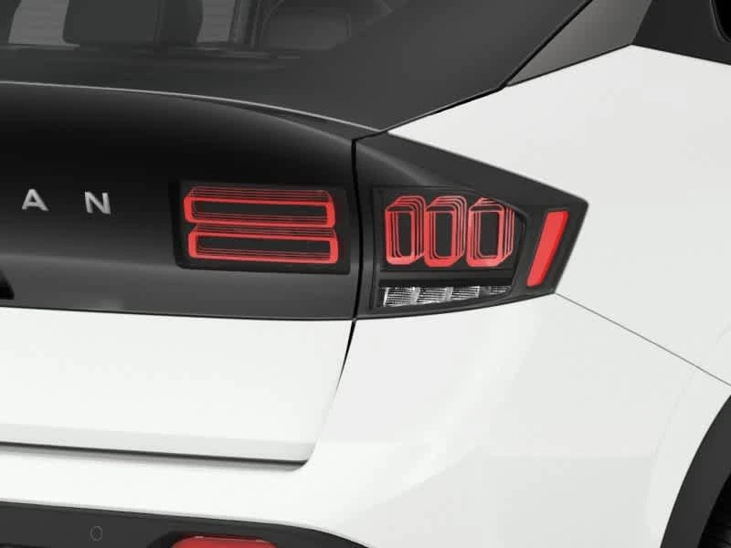 2026 Nissan LEAF Platinum+ - Photo 11