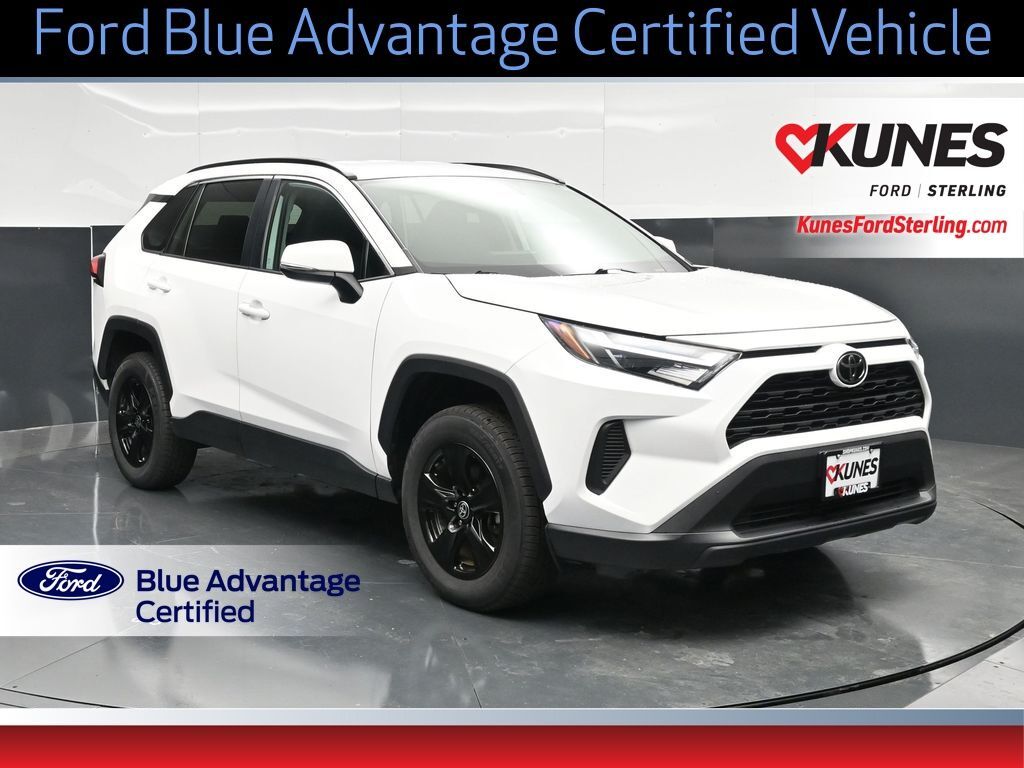 2024 Toyota RAV4 XLE