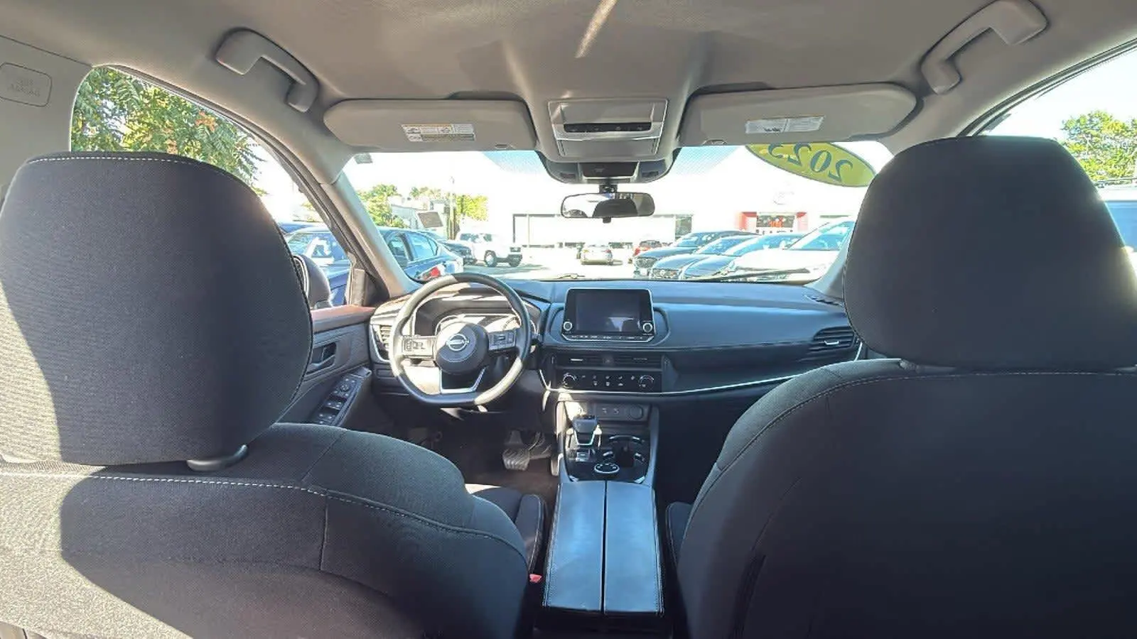 2023 Nissan Rogue S photo 19