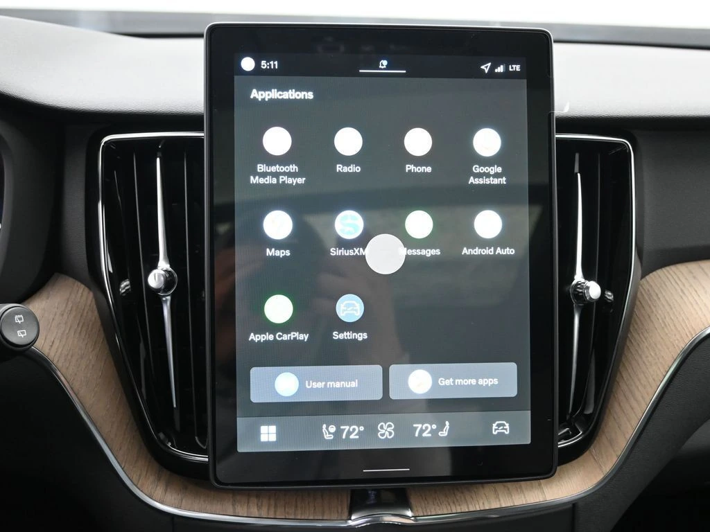 2026 Volvo XC60 Plus - Photo 15