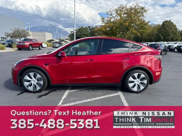 2020 Tesla Model Y Long Range photo 2