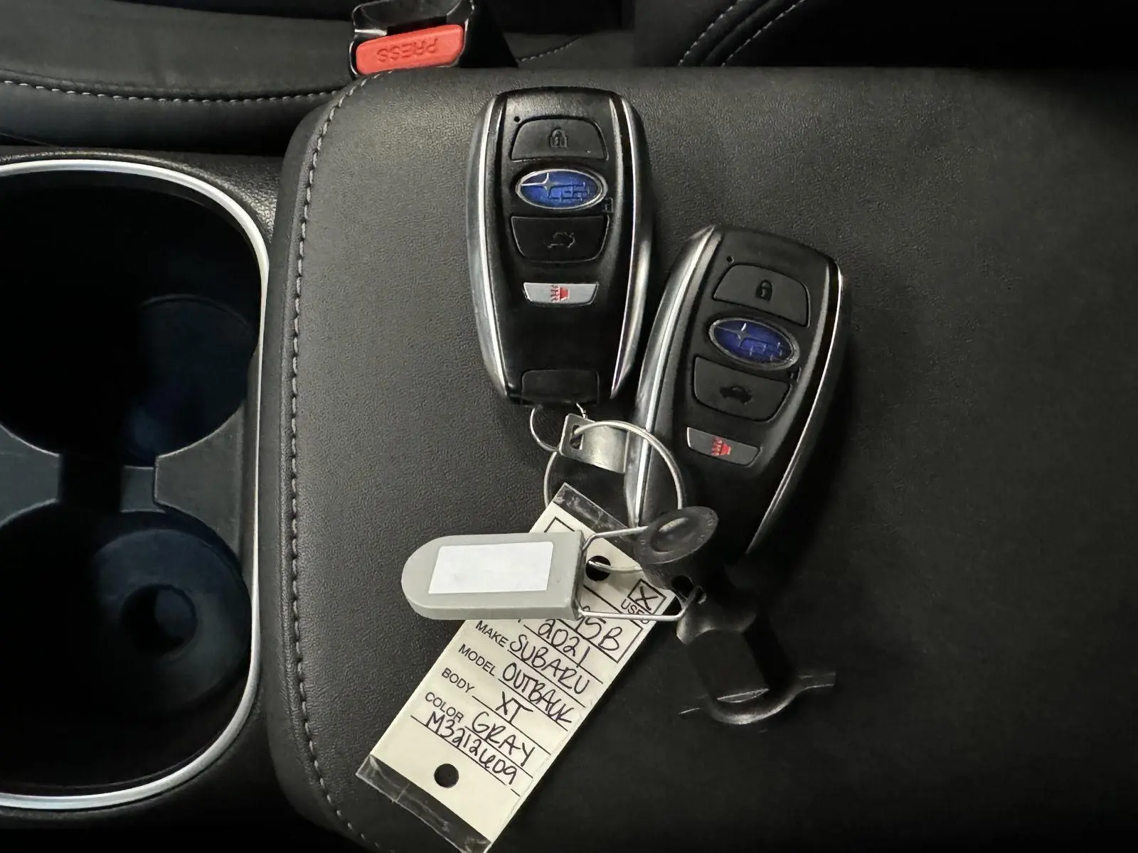2021 Subaru Outback Limited XT photo 34