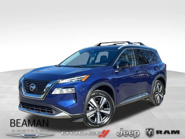 2021 Nissan Rogue Platinum's photo