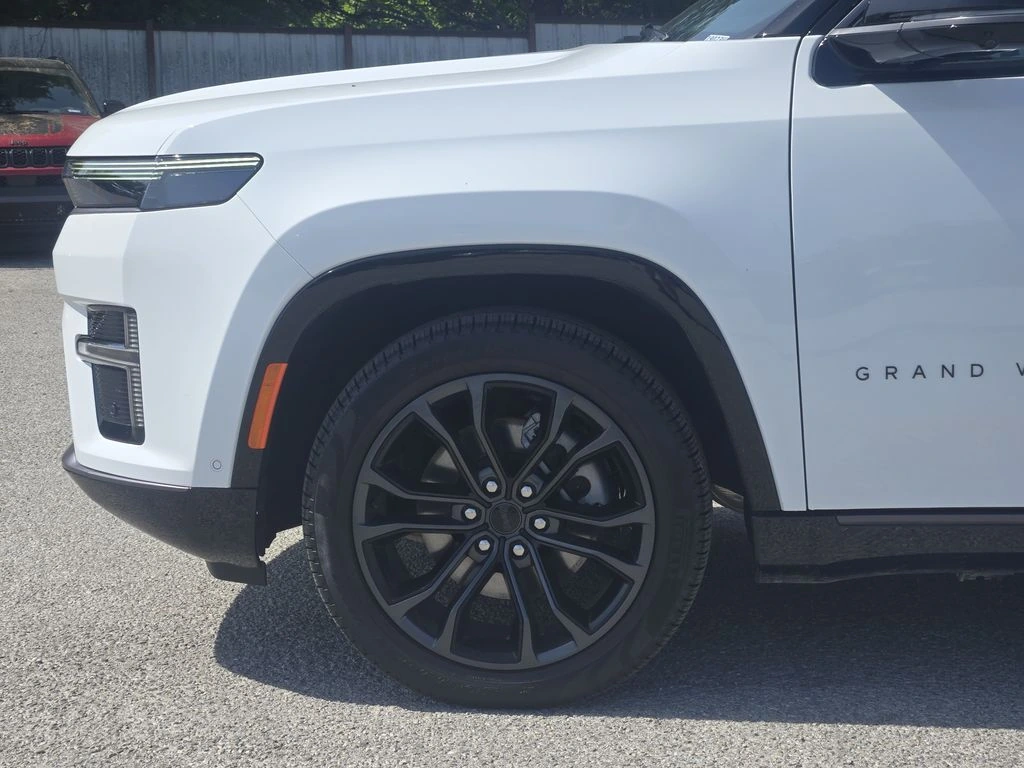 2026 Jeep Grand Wagoneer Summit Obsidian - Photo 8