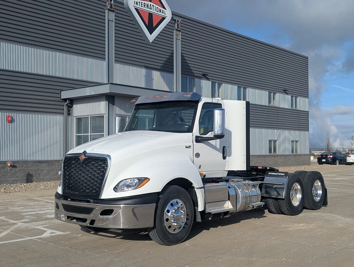 2026 International LT in Altoona, IA