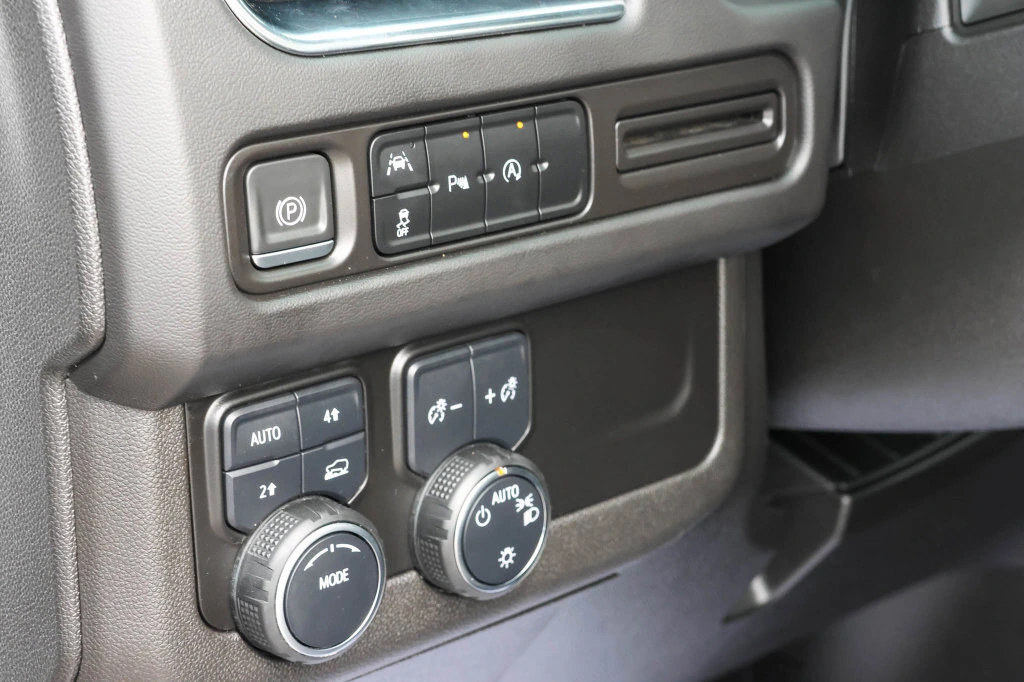 2023 Chevrolet Tahoe RST - Photo 13