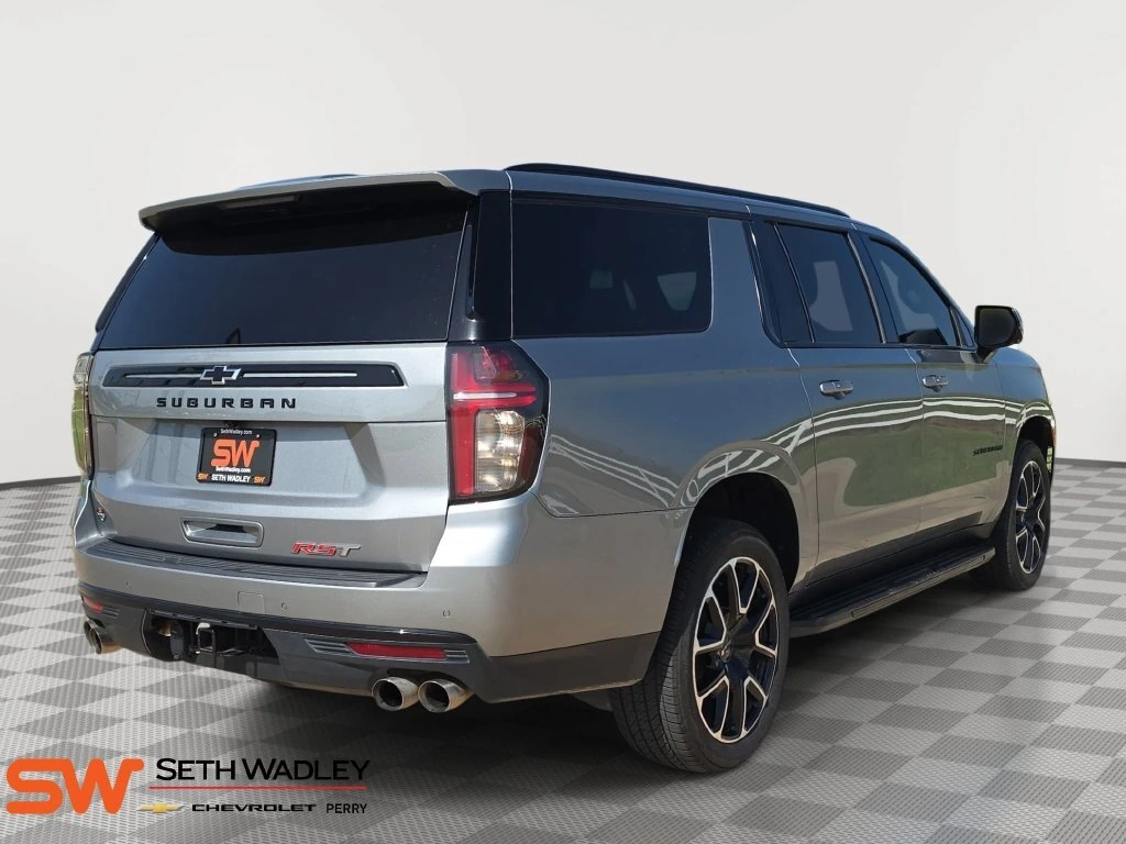 2024 Chevrolet Suburban RST - Photo 7