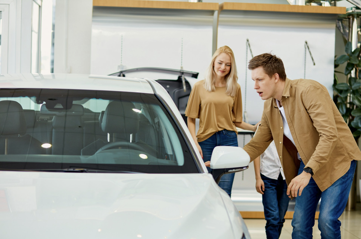 What to Expect from Late Spring Car Shopping in Des Moines
