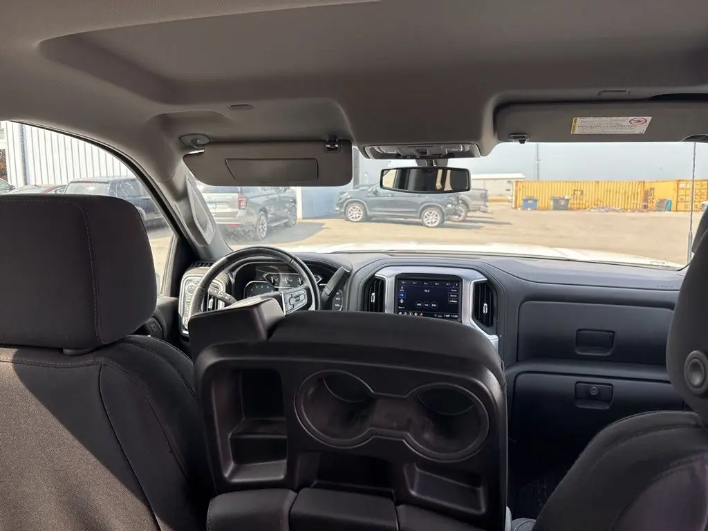 2020 Gmc Sierra SLE photo 18