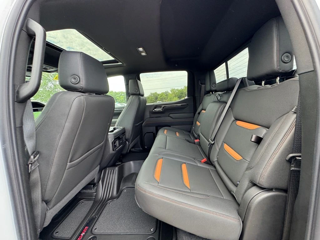 2026 GMC Sierra 1500 AT4 - Photo 19