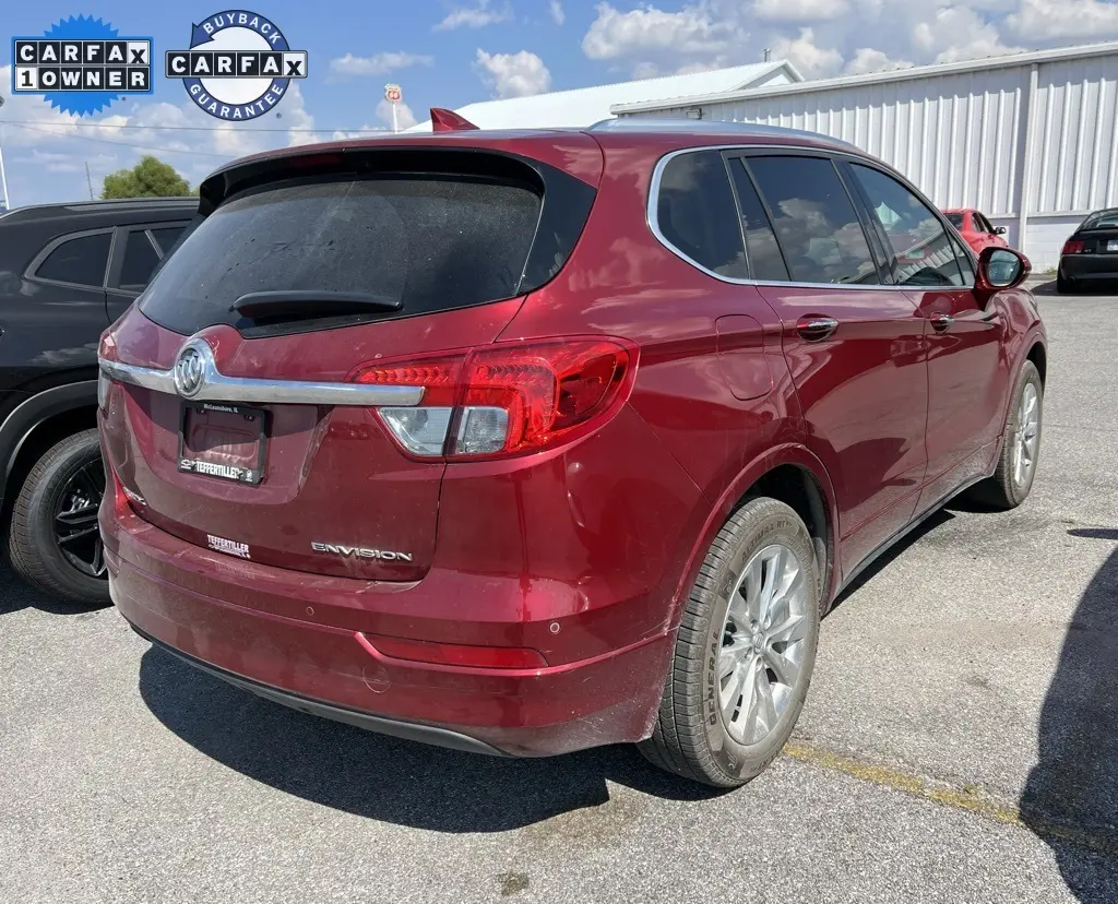 2017 Buick Envision Essence photo 3