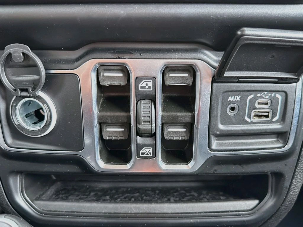 2022 Jeep Gladiator Overland - Photo 42