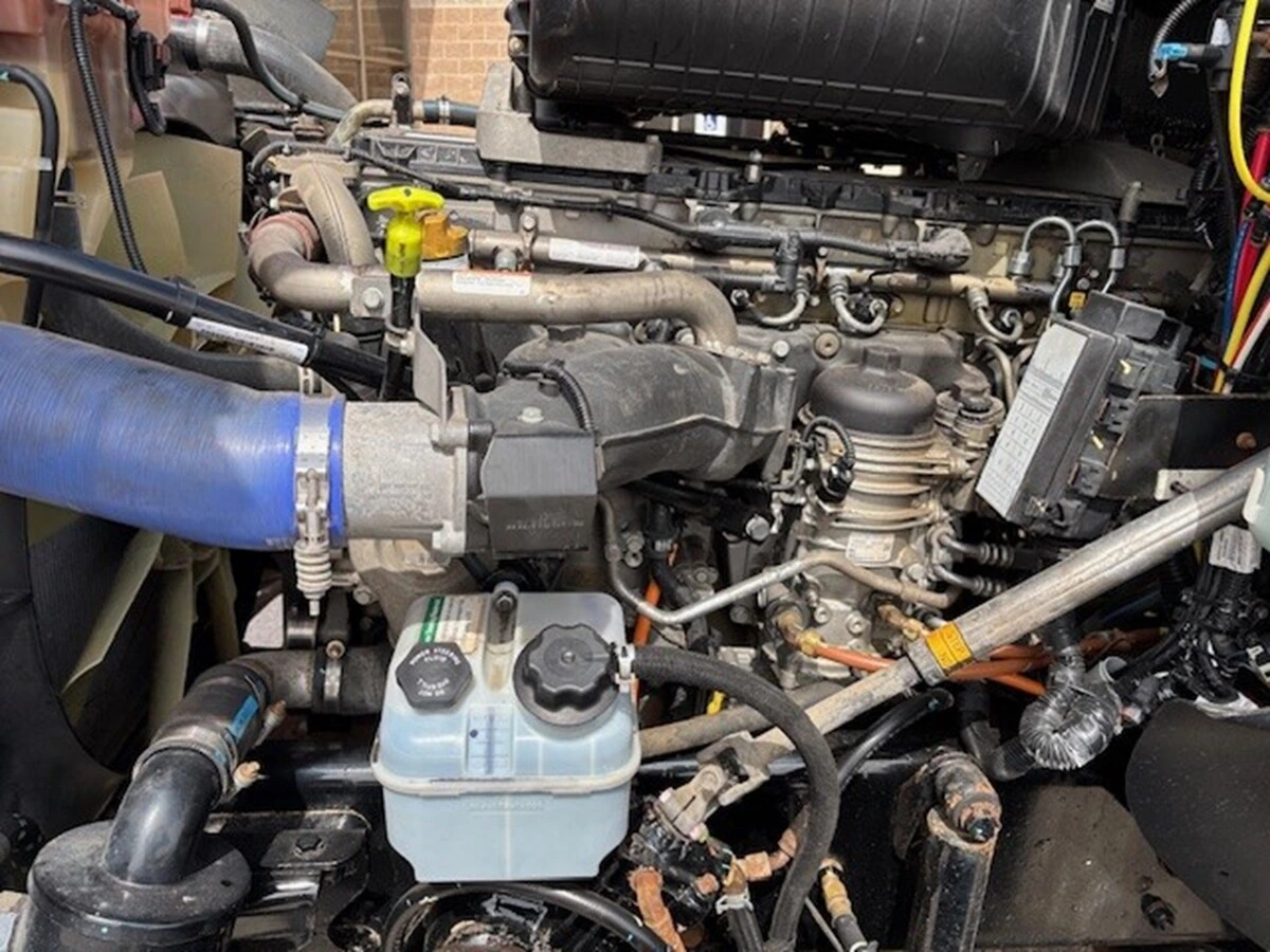 2021 Freightliner 122SD - image 18