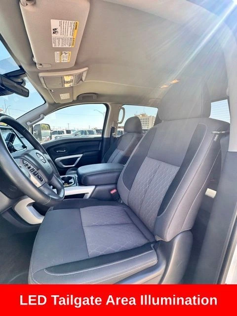 2024 Nissan Titan SV - Photo 22