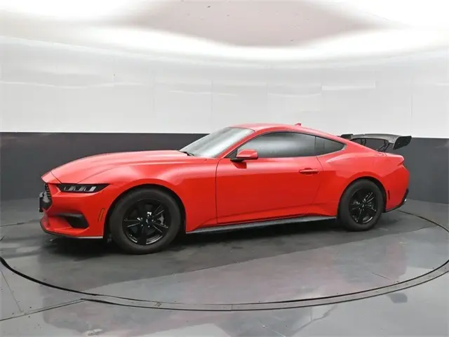 2024 Ford Mustang EcoBoost photo 2