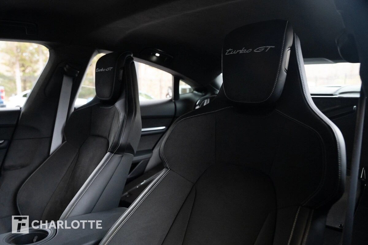 2025 Porsche Taycan Turbo GT with Weissach Package - Photo 21