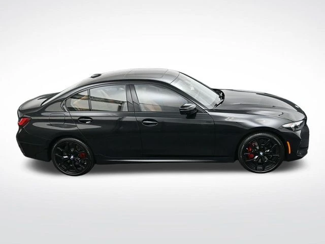 2026 BMW 3 Series 330i - Photo 20