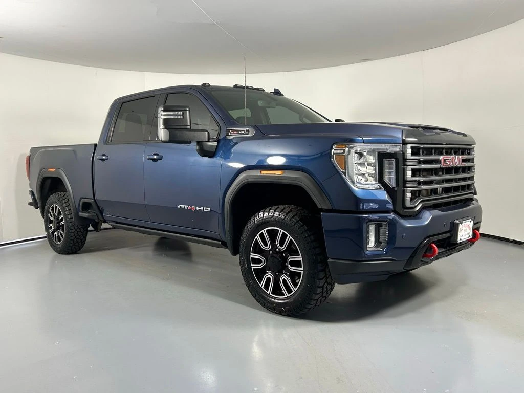 2020 GMC Sierra 4WD Crew Cab Standard Box AT4's photo