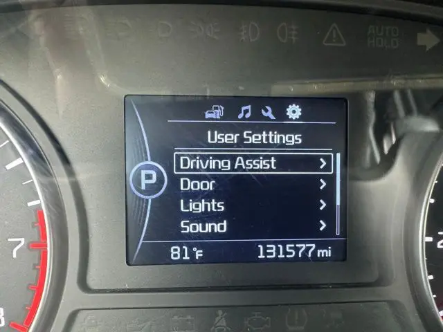 2018 Kia Optima LX photo 4