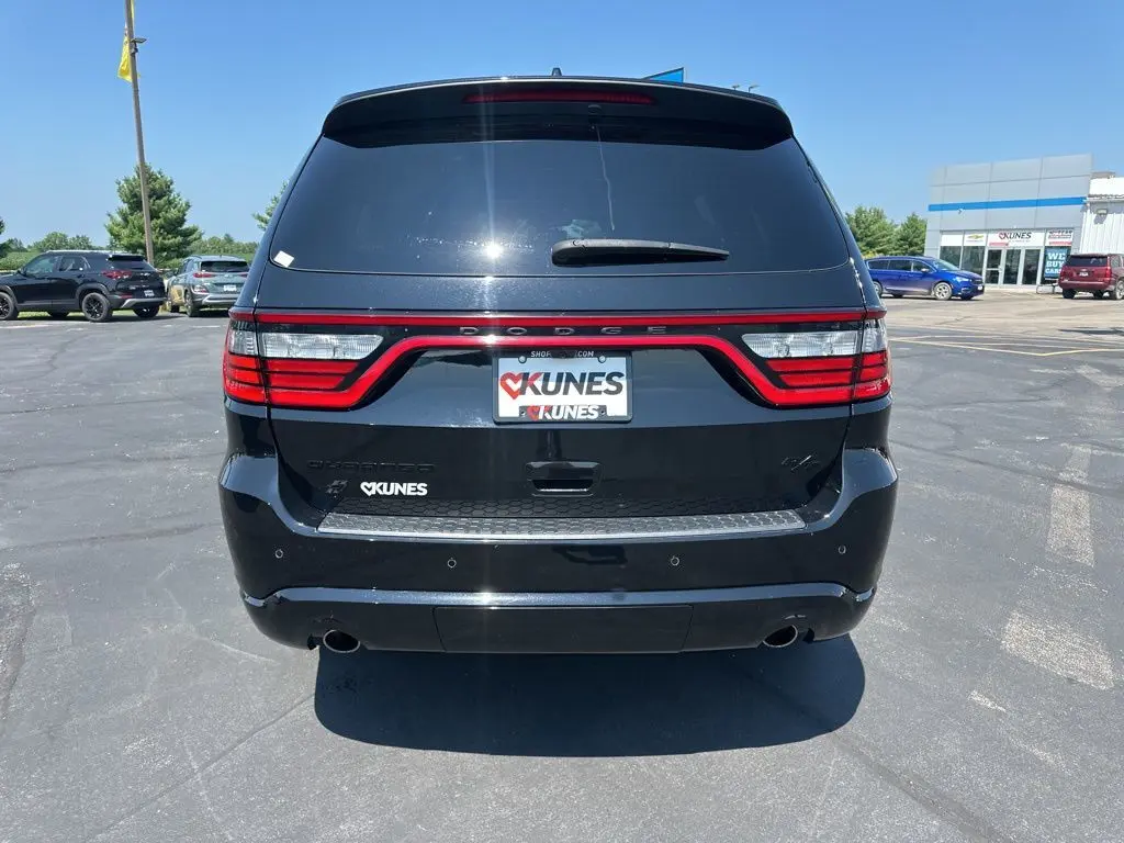2022 Dodge Durango R/T photo 5