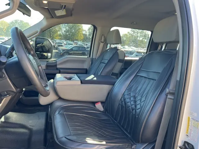 2017 Ford F-350 photo 4