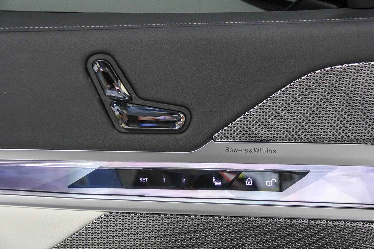 2024 BMW 7 Series 760i - Photo 21