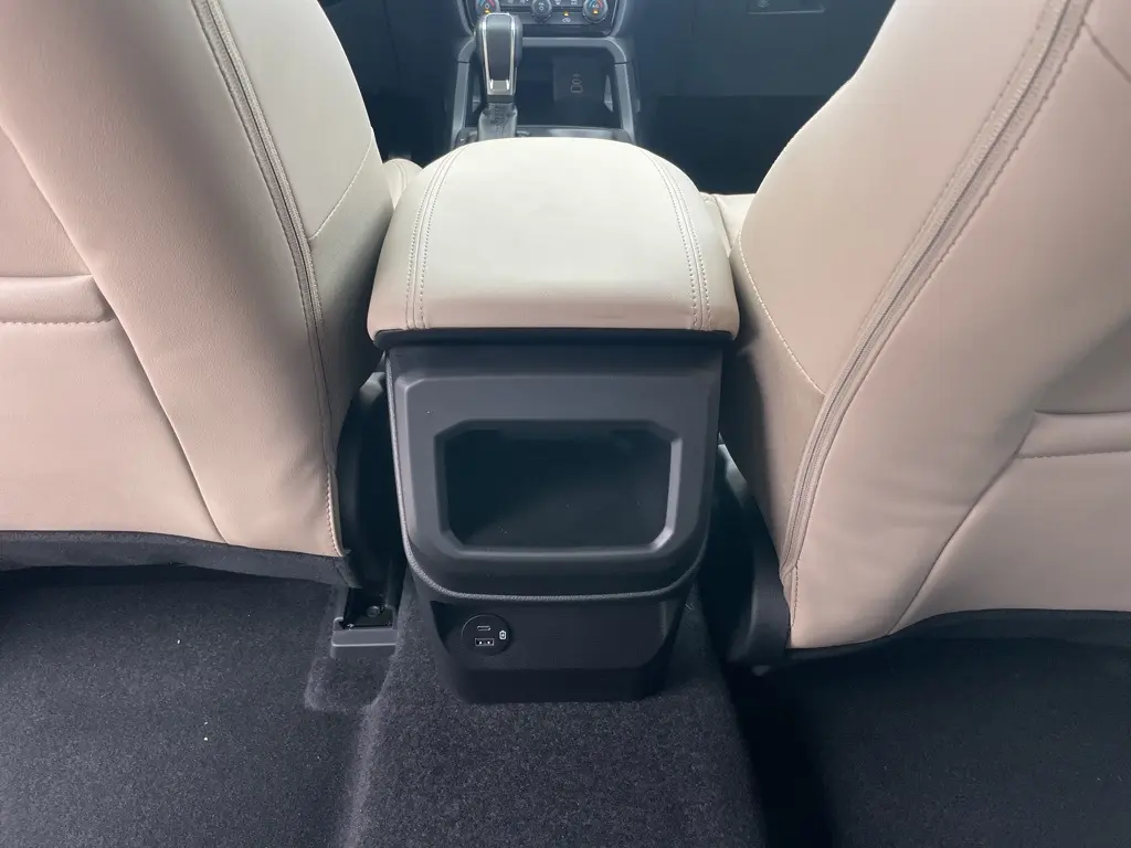 2025 Ford Ranger Lariat photo 19