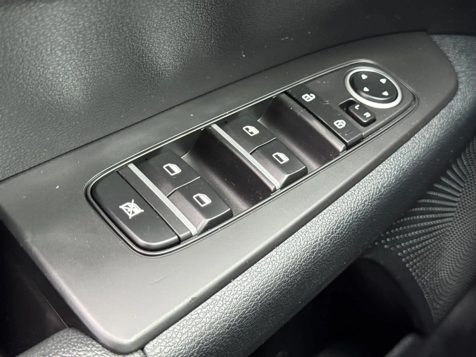 2023 Kia Forte LXS photo 23