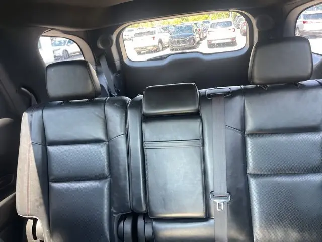 2022 Dodge Durango R/T photo 2