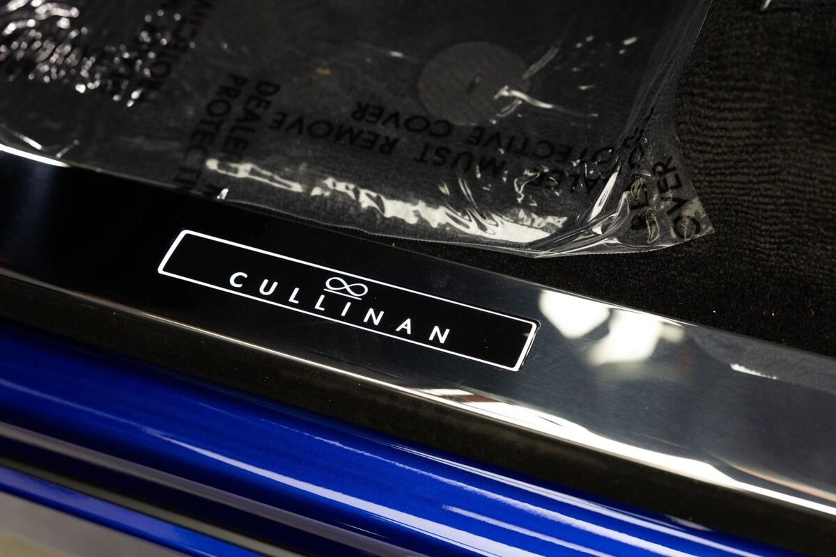 2027 Rolls-Royce Cullinan Black Badge - Photo 20