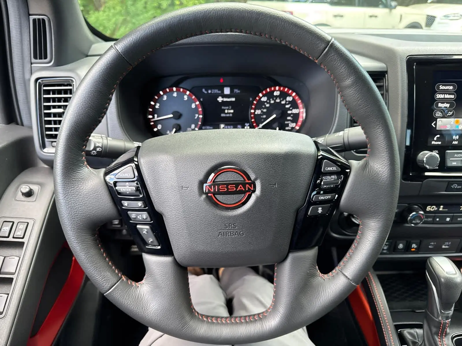 2023 Nissan Frontier PRO-4X photo 16