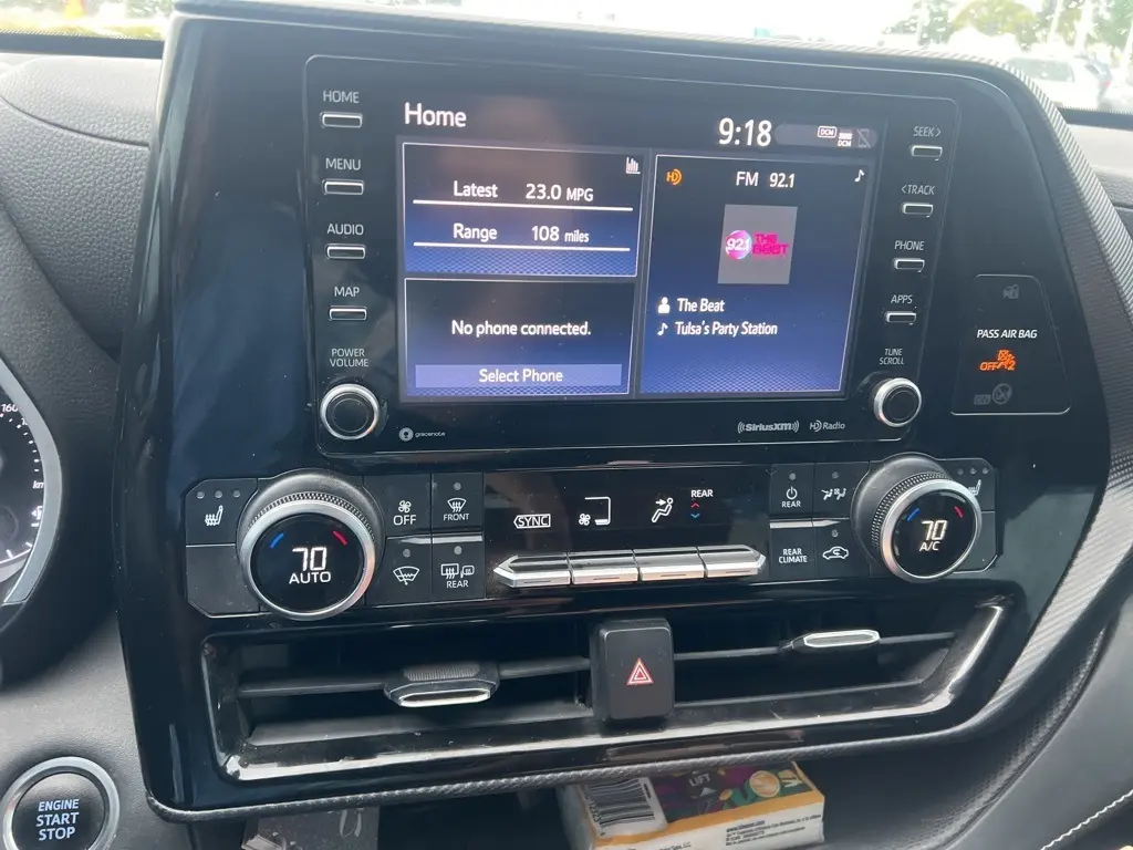 2021 Toyota Highlander XSE photo 21