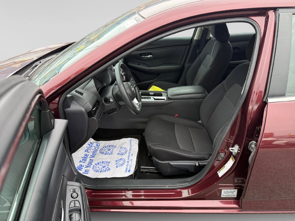 2024 Nissan Sentra SV - Photo 18