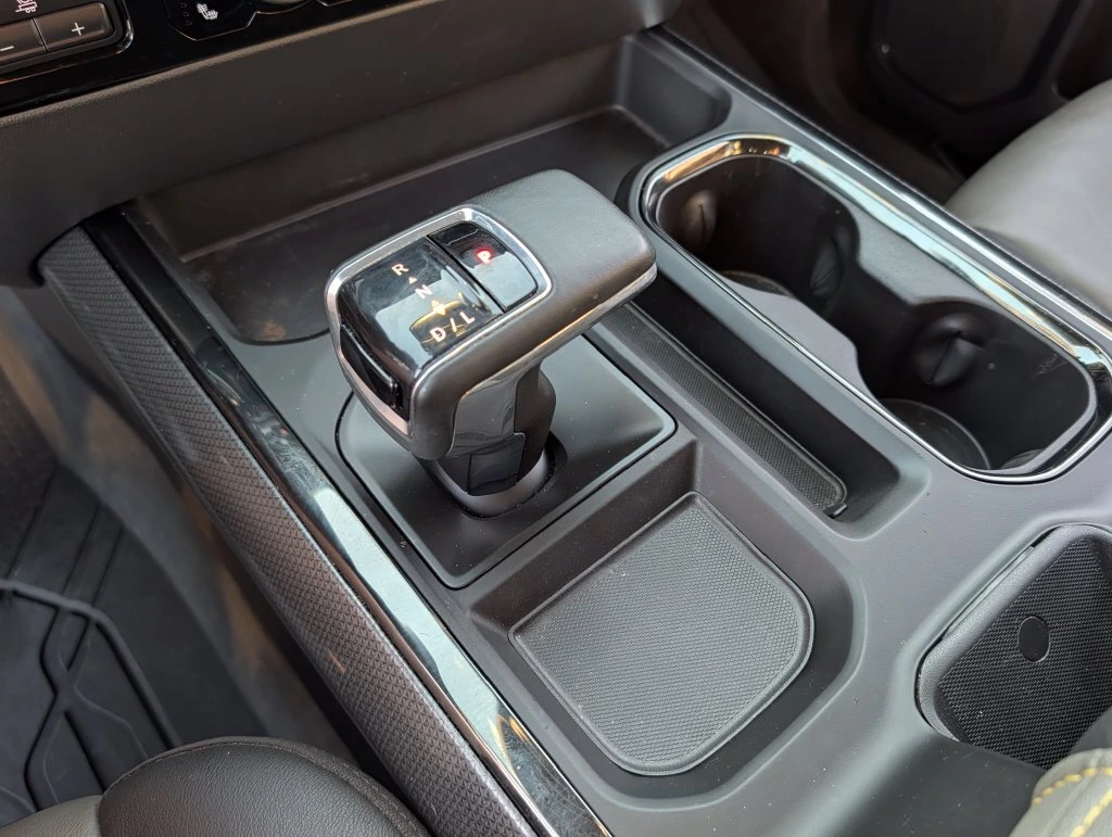 2024 Chevrolet Silverado 1500 ZR2 - Photo 27
