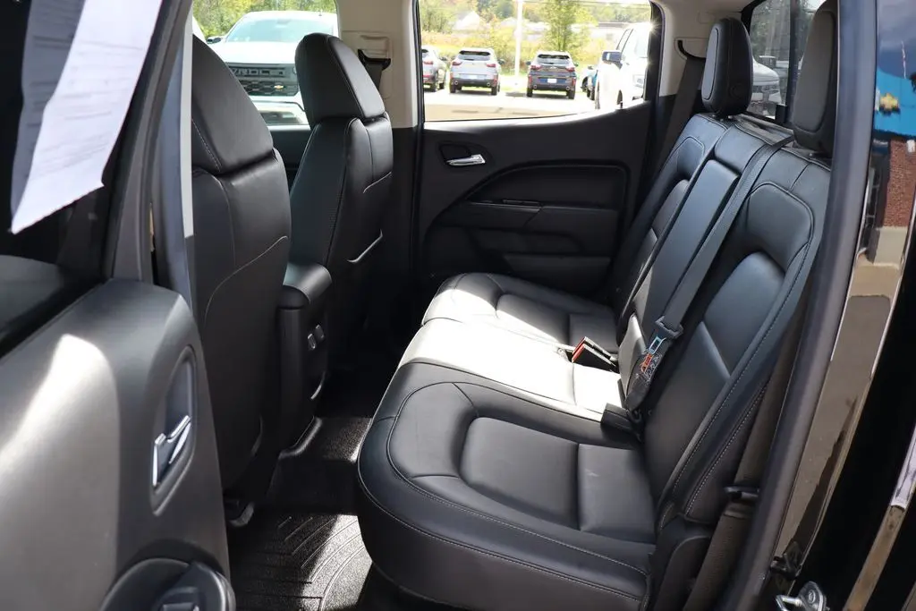 2019 Chevrolet Colorado LT photo 37