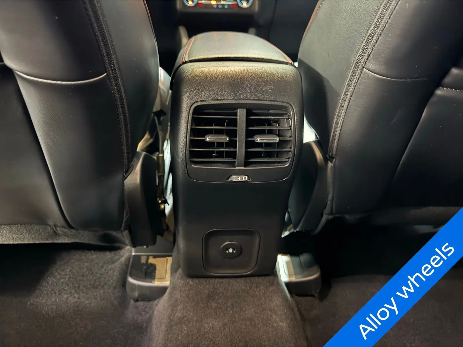2023 Ford Escape ST-Line photo 15
